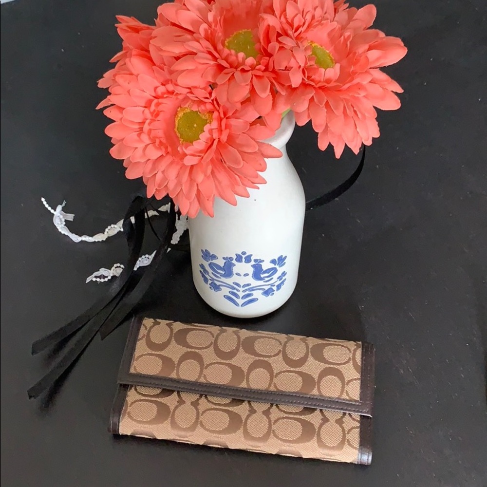 EUC Ladies Wallet ⭐️